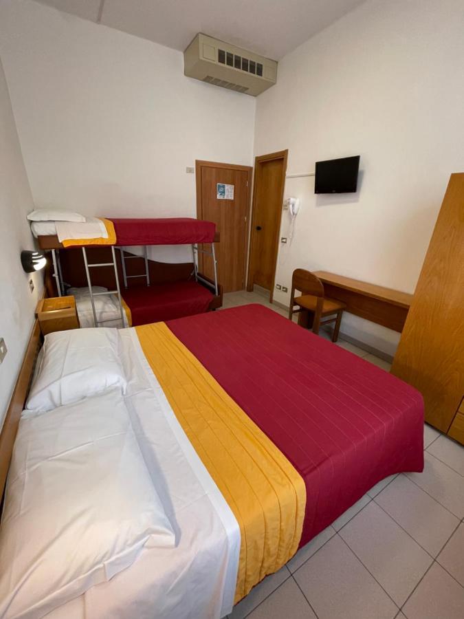 Hotel Arpa Rimini Exterior photo